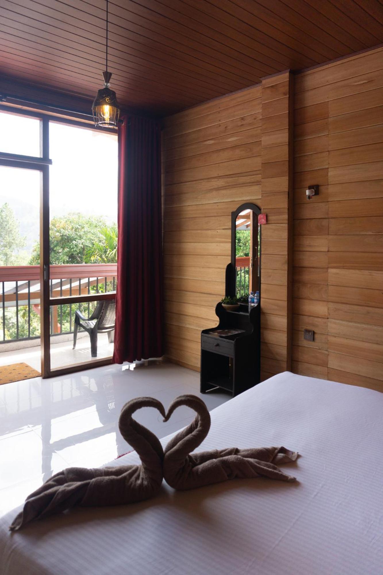 Refresh Inn 埃拉 外观 照片