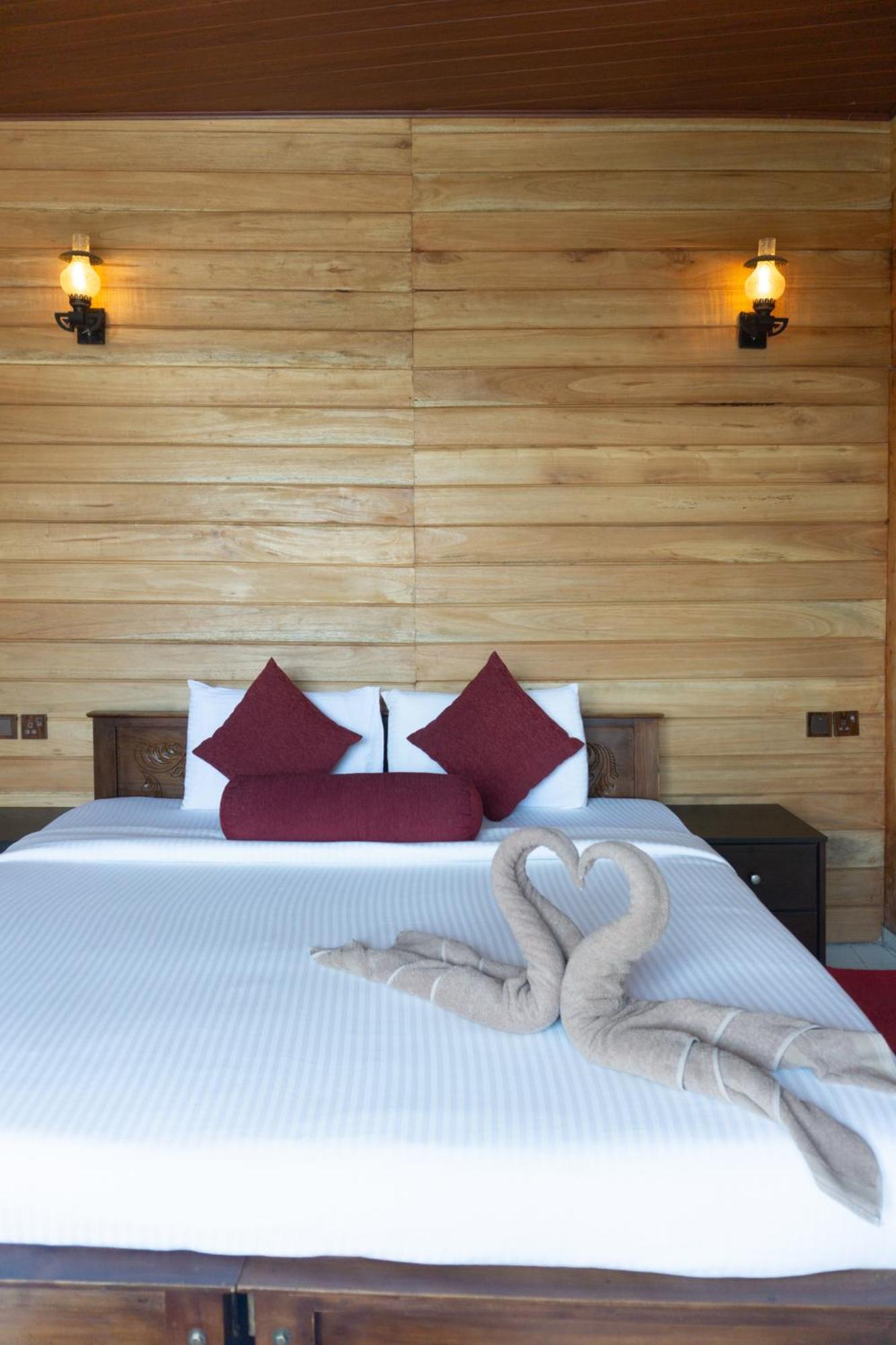 Refresh Inn 埃拉 外观 照片